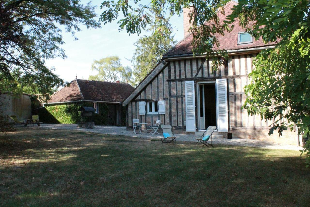 Le Gite De Saint Phal Exterior photo